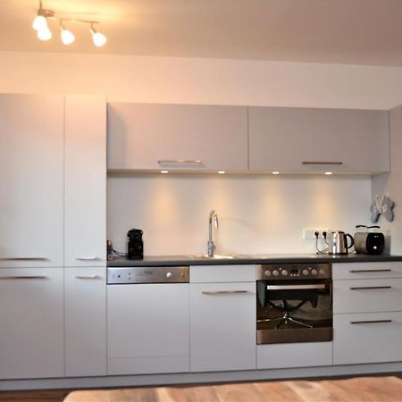 Ferienwohnung Mit Seeblick, Unterach Am Attersse ウンターアッハ・アム・アターゼー エクステリア 写真