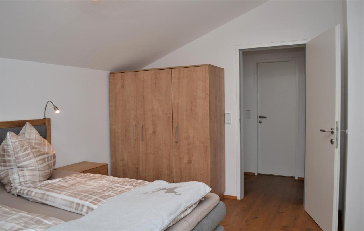 Ferienwohnung Mit Seeblick, Unterach Am Attersse ウンターアッハ・アム・アターゼー エクステリア 写真