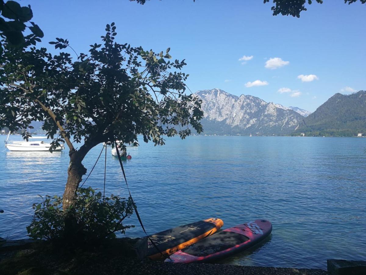 Ferienwohnung Mit Seeblick, Unterach Am Attersse ウンターアッハ・アム・アターゼー エクステリア 写真
